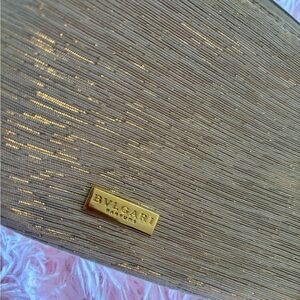 ✨OFFERS WELCOME✨BVLGARI Cream and Gold Clutch